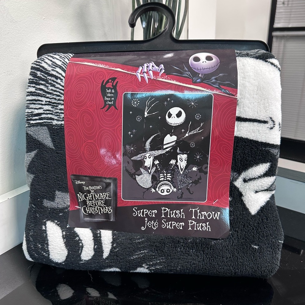 Disney Nightmare Before Christmas Plush Throw - Black and Gray